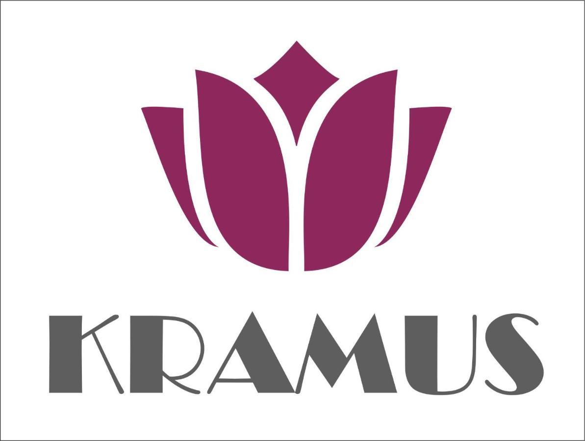 Hotel Kramus รูเซ ภายนอก รูปภาพ