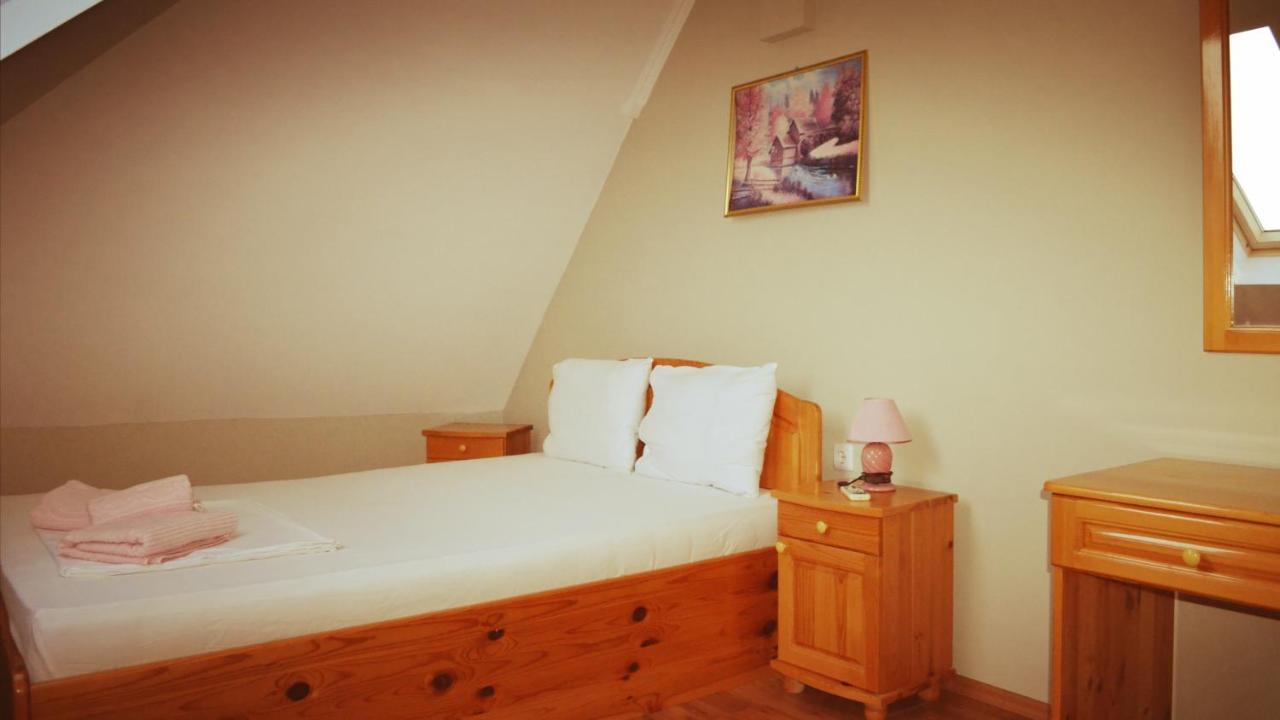 Hotel Kramus รูเซ ภายนอก รูปภาพ