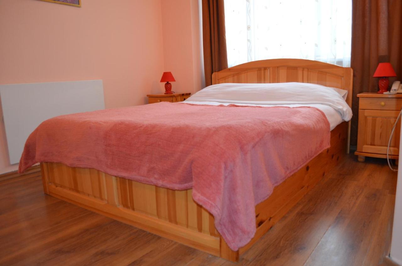 Hotel Kramus รูเซ ภายนอก รูปภาพ