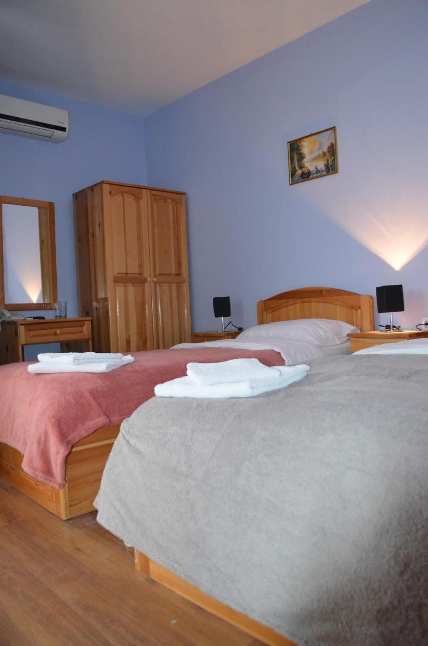 Hotel Kramus รูเซ ภายนอก รูปภาพ
